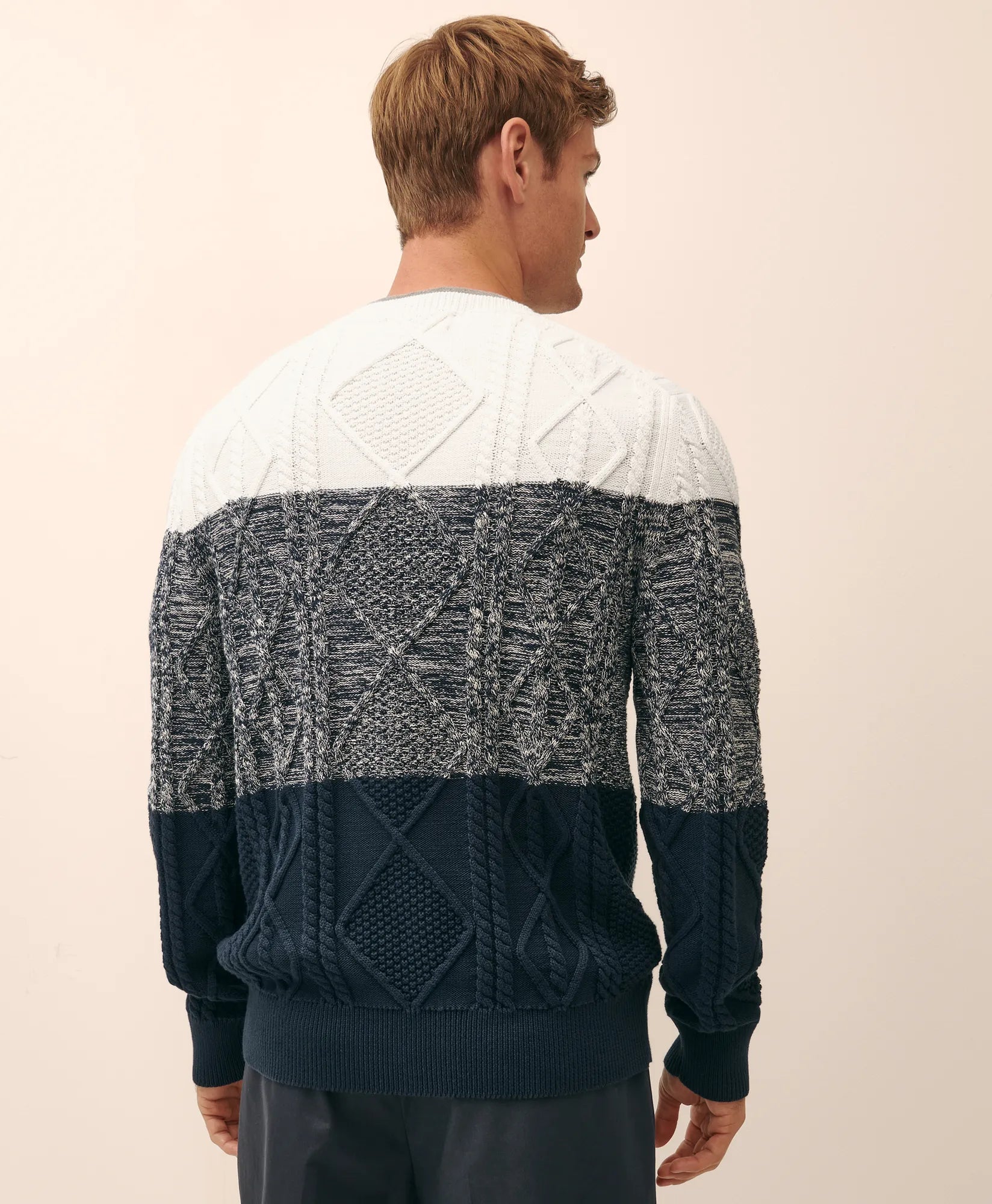 SWT COLOR BLOCK CABLE CREW Navy White St