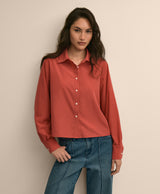The Cropped Back-Pleat Shirt