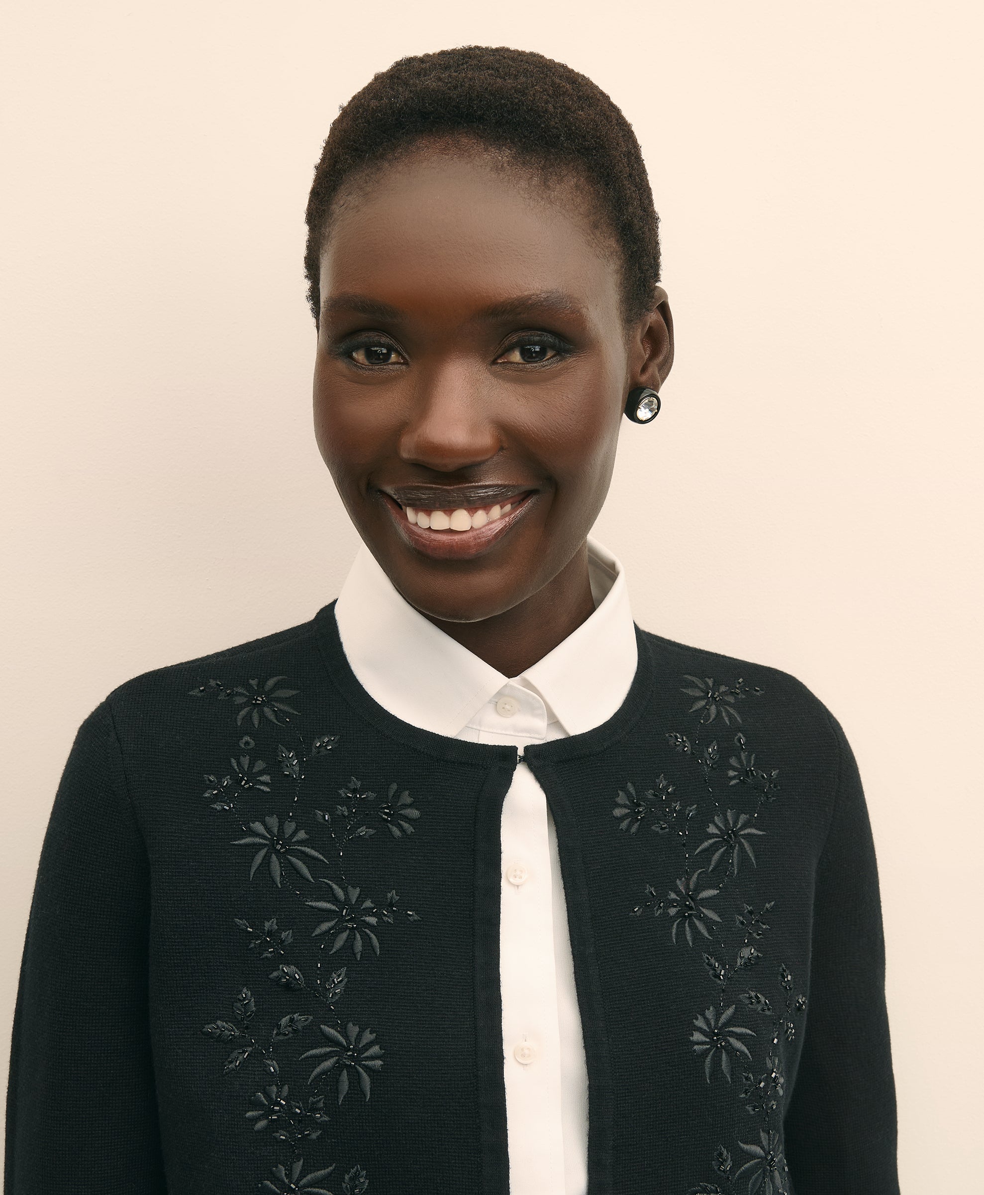 SWT MRNO WL CTN EMBLLSHD BLACK