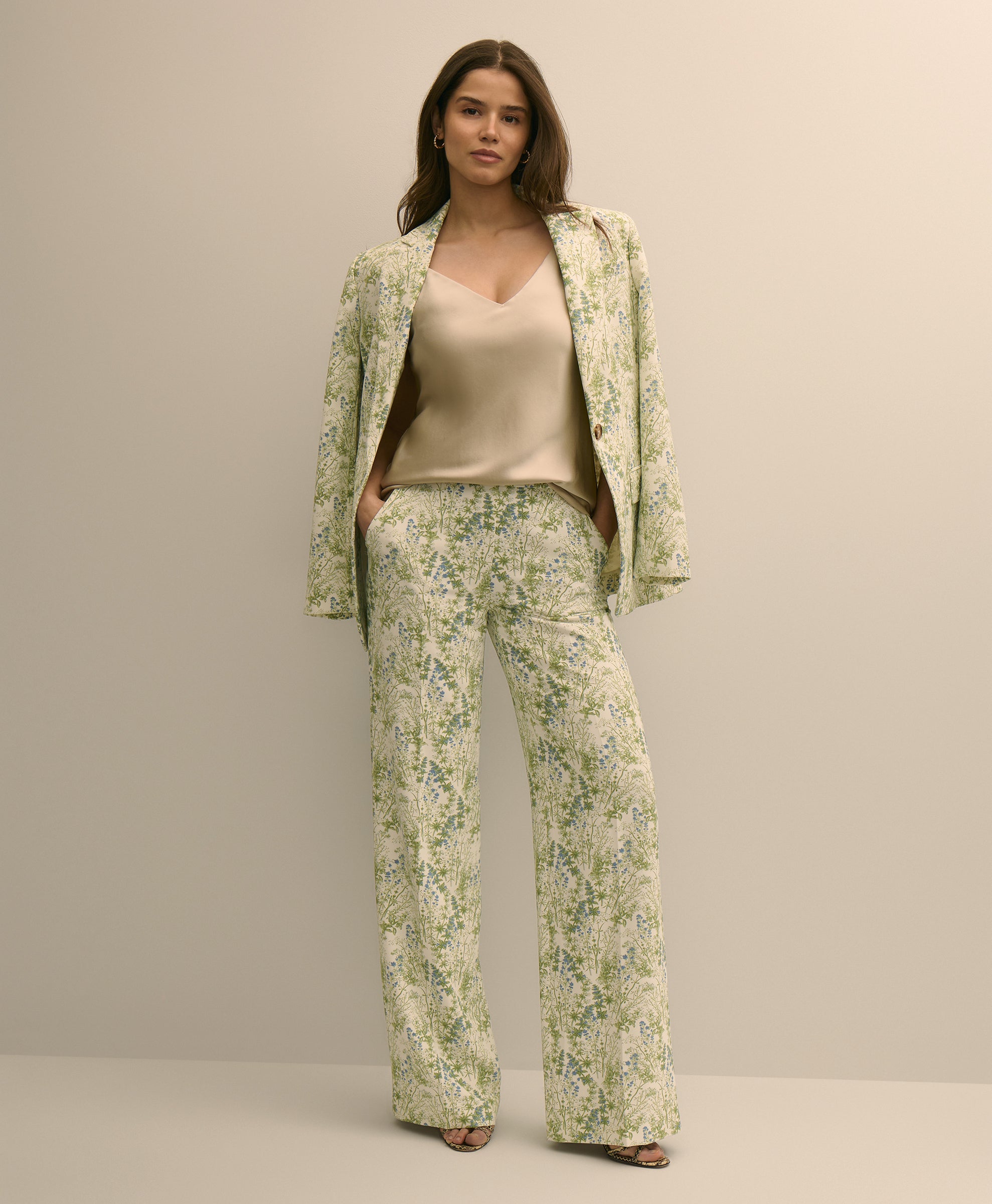 PNT CRP PRINTED WD LEG WHITE GREEN BLUE