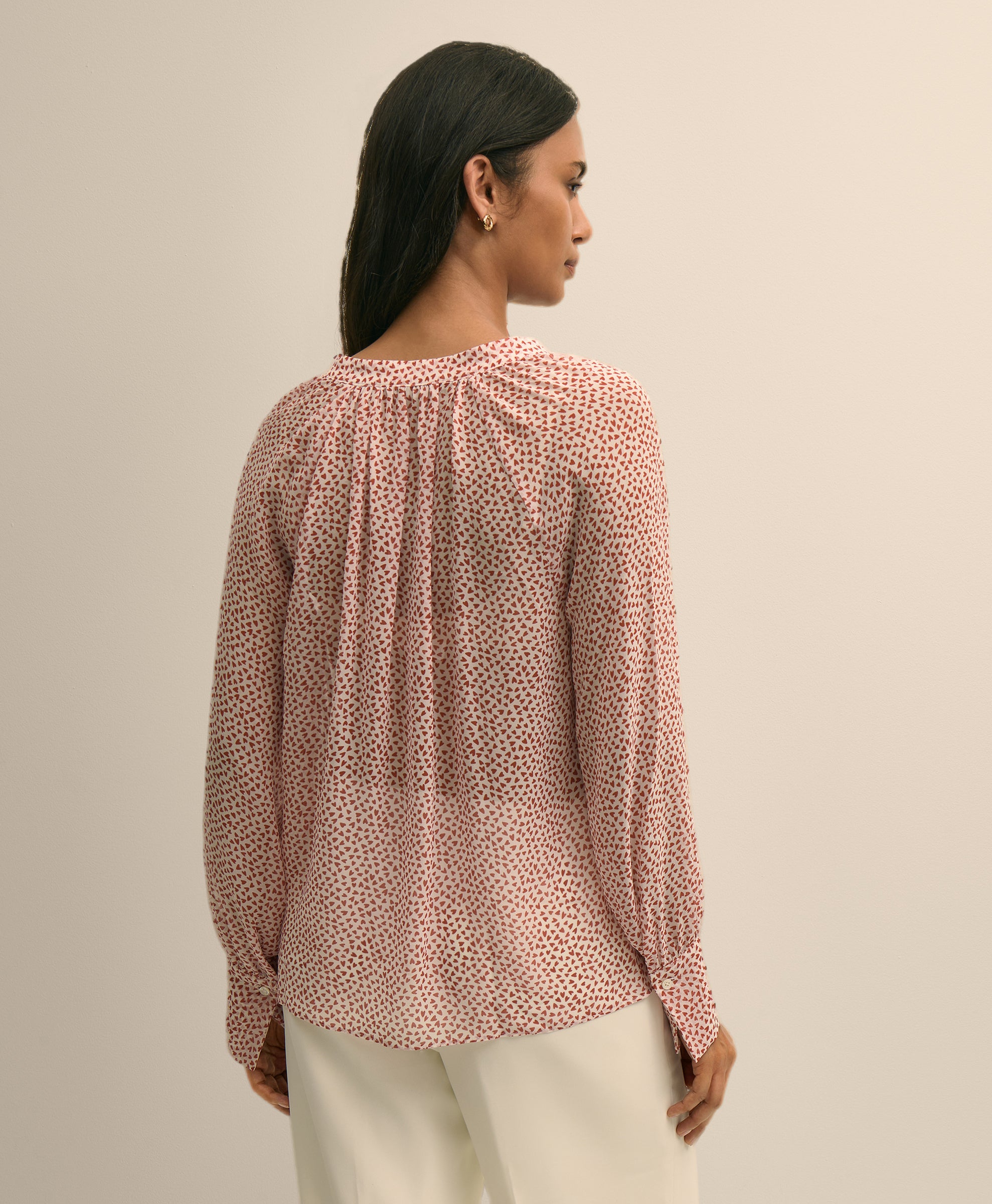 BLS SILK GRGTT LS TIE NECK HEART WHITE R