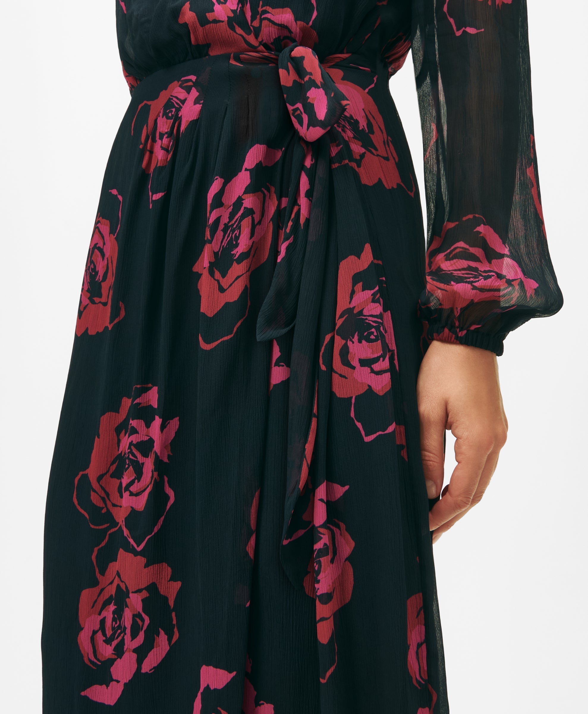 DRS SFT CRNKL CHFFN WRP LS Pink